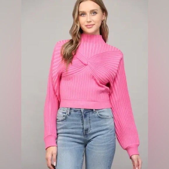Fate Sweaters - *NWT* Fate So Loved Sweater in Bright Pink, Size Small, Ribbed Knit, Mock Neck